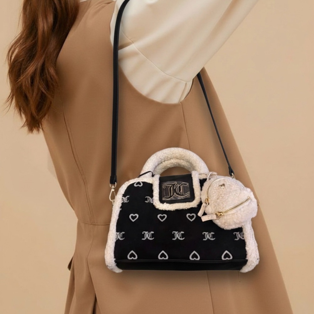 Juicy conture Chic Black and White Handbag